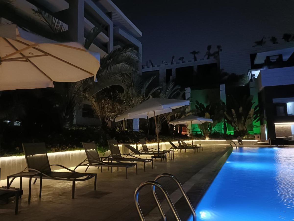 Sheraton Ocean 101 - Private Apartments Кайро Екстериор снимка