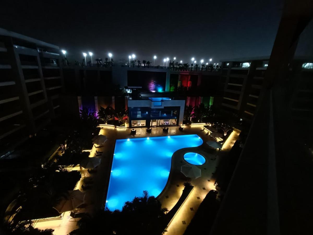 Sheraton Ocean 101 - Private Apartments Кайро Екстериор снимка