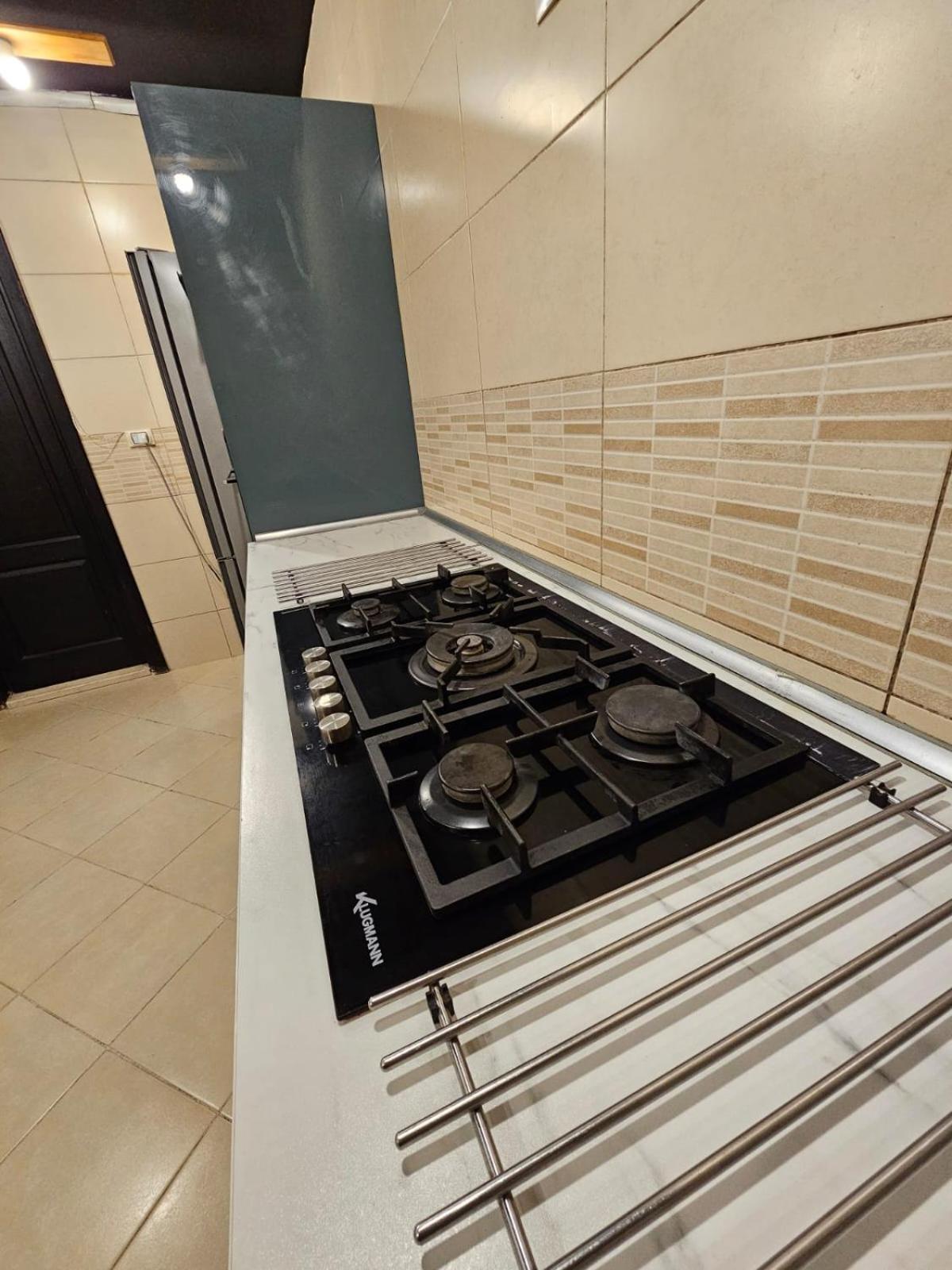 Sheraton Ocean 101 - Private Apartments Кайро Екстериор снимка