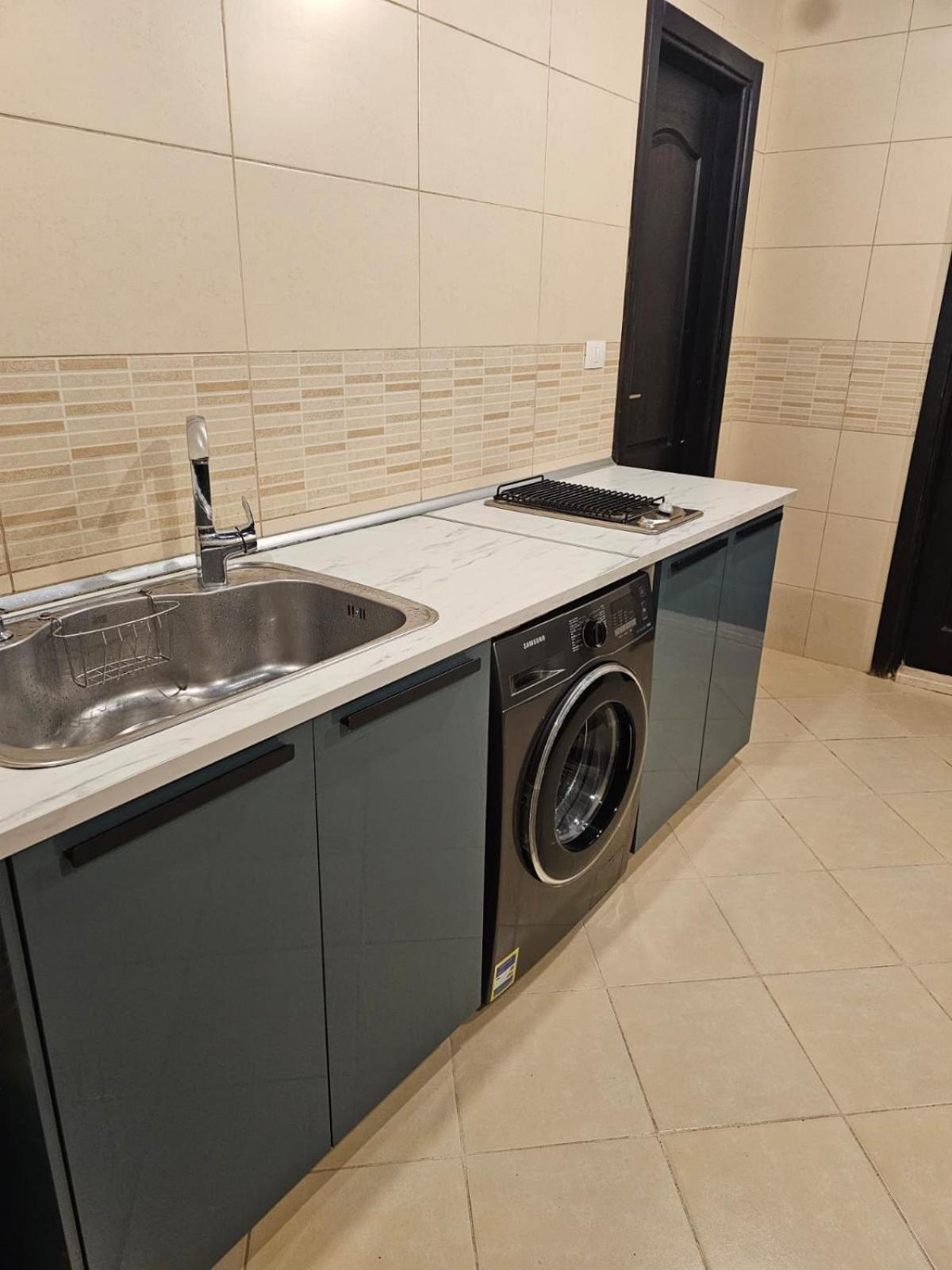 Sheraton Ocean 101 - Private Apartments Кайро Екстериор снимка